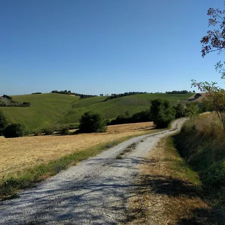 Feriehus Casale Nella Campagna Marchigiana Santa Maria Nuova (Ancona)