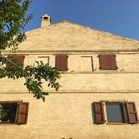 Feriehus Casale Nella Campagna Marchigiana